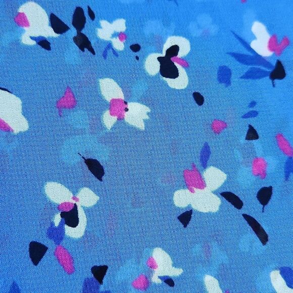 🔸️A New Day Blue Floral Buttoned Front Long Sleeve Top Medium - Picture 7 of 9